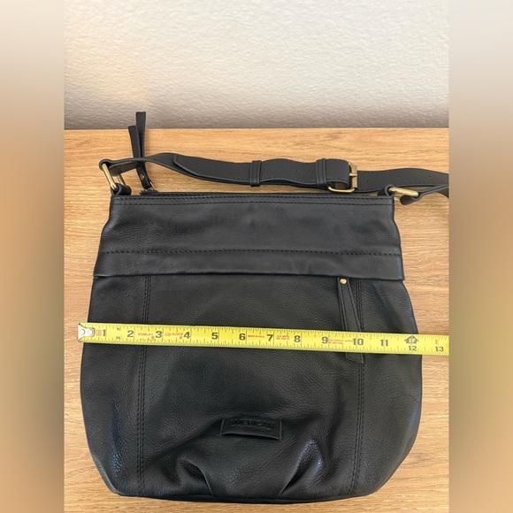 American Leather Co. Black Leather Acorn Double Entry Crossbody bag - Picture 10 of 16
